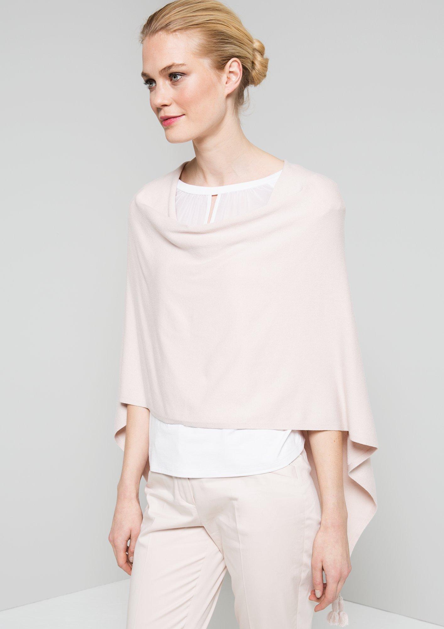 Strick-Poncho