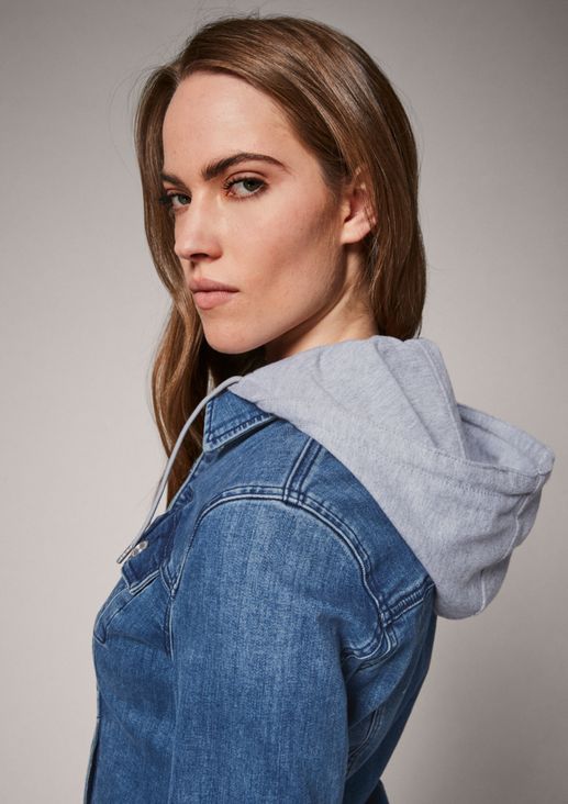 Denim jacket with a detachable hood from comma