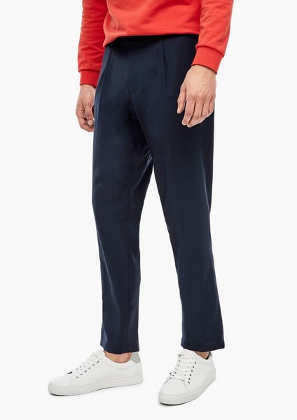 Men Trousers | Slim Fit: New wool trousers with waist pleats - AP91189