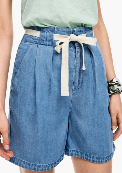Femmes Jeans | Regular Fit : short en jean léger - AA72523