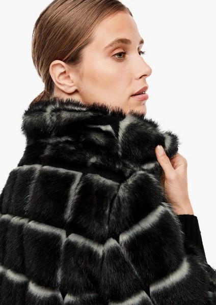 Women Jackets | Faux fur jacket in a mesh look - OM21110