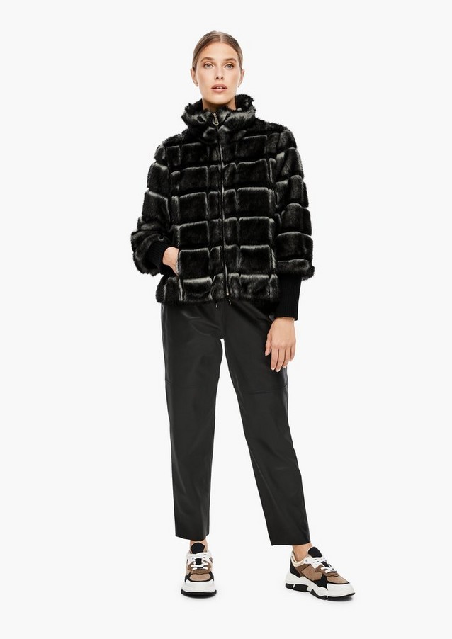 Women Jackets | Faux fur jacket in a mesh look - OM21110