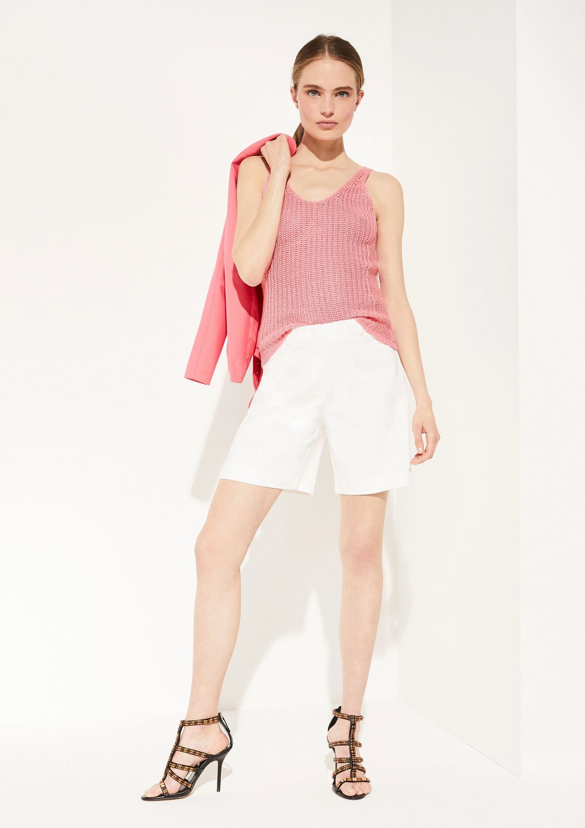 Knitted top with a ribbed texture from comma
