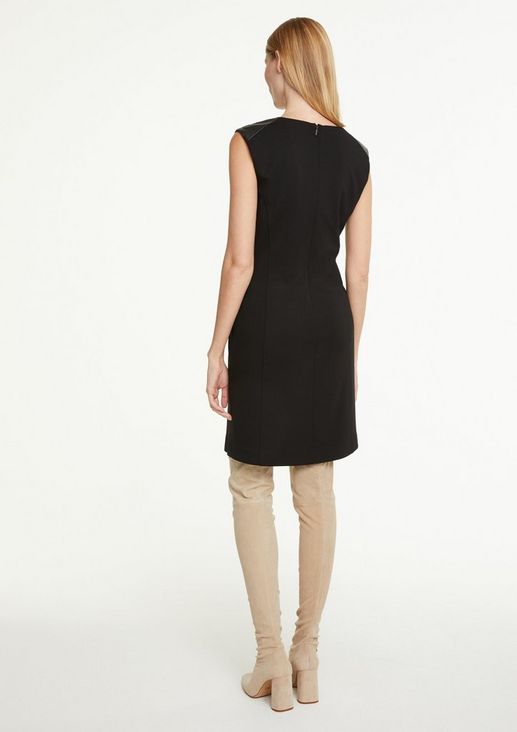 Sheath dress made of faux leather from comma