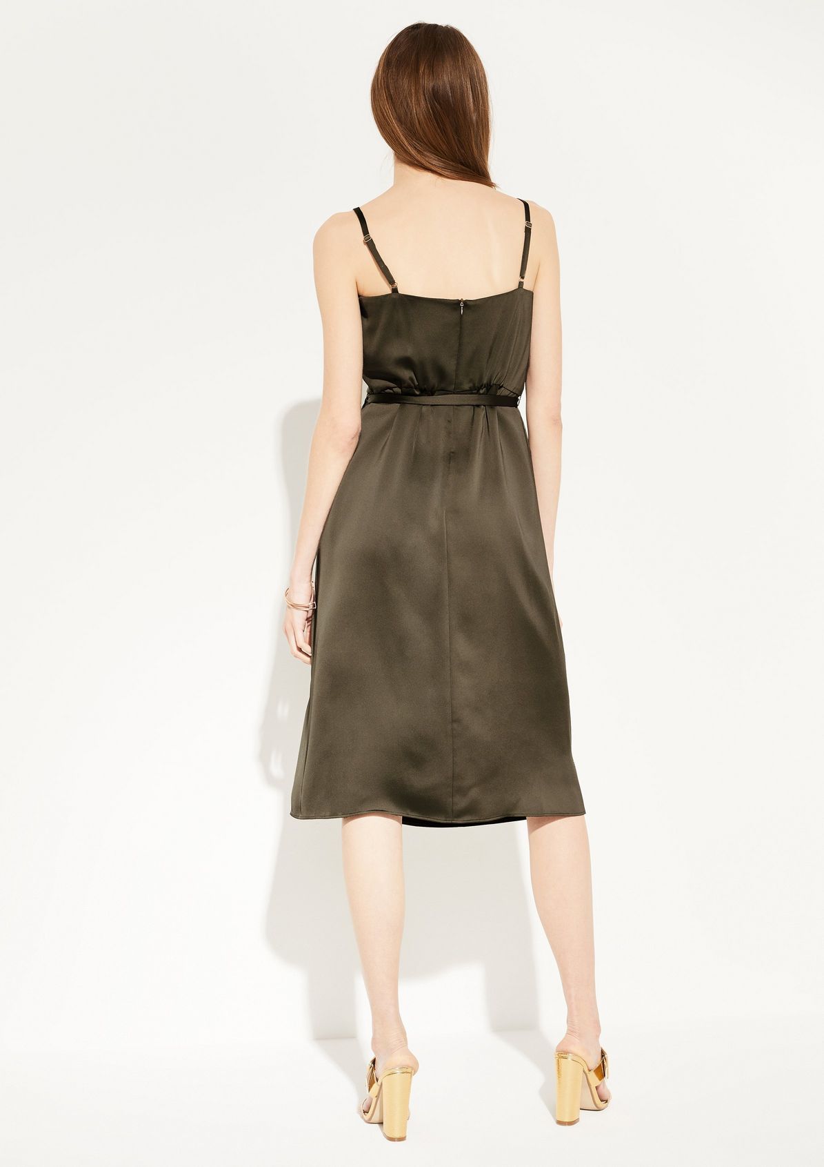 Elegant satin dress with draping from comma