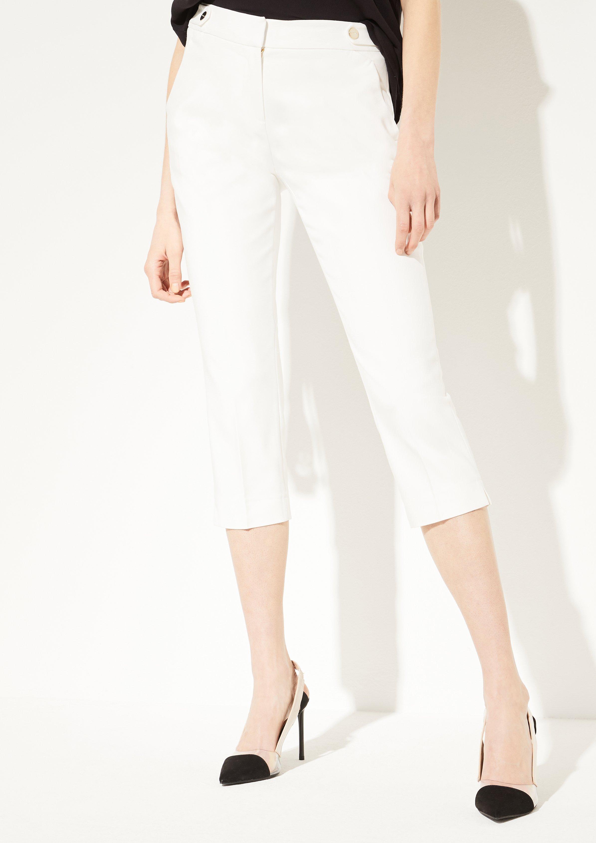 slim capri trousers