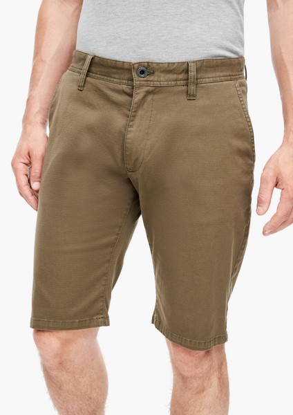 Men Bermuda Shorts | Regular Fit: Bermuda shorts made of stretch cotton - HP24481