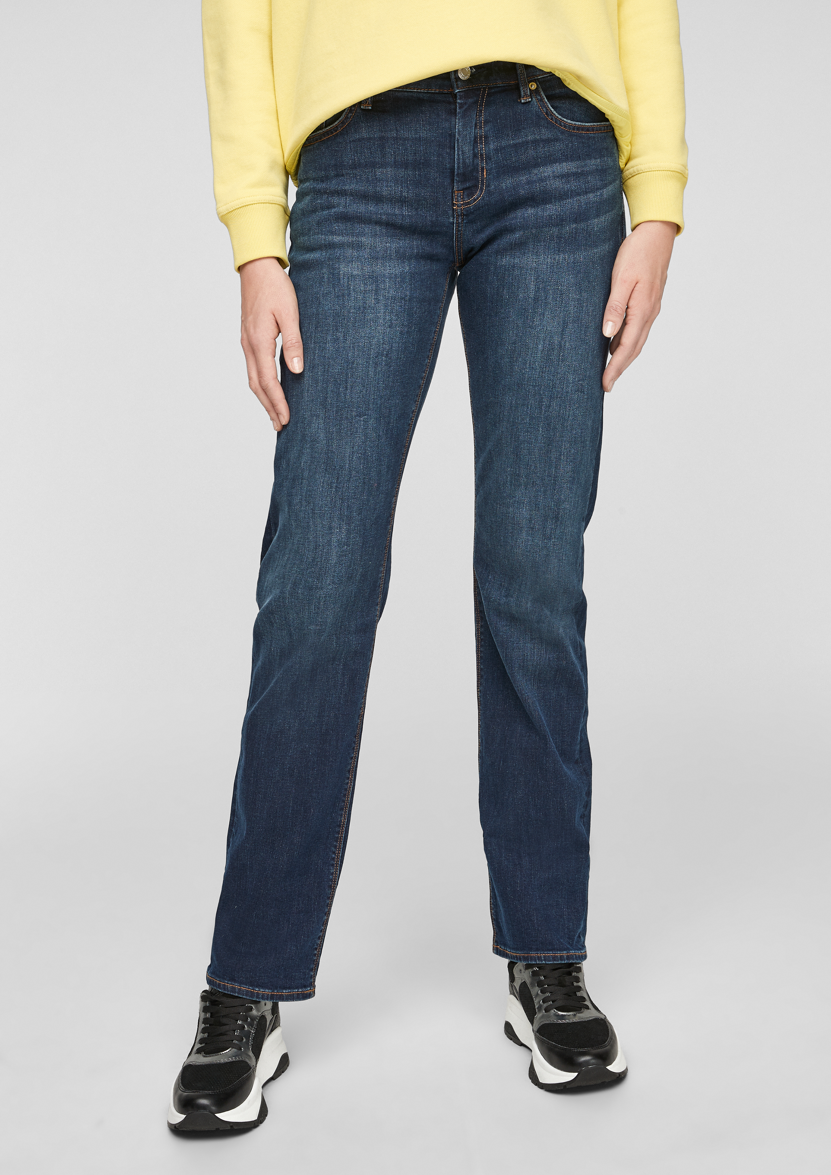s oliver jeans smart straight regular fit medium rise straight leg
