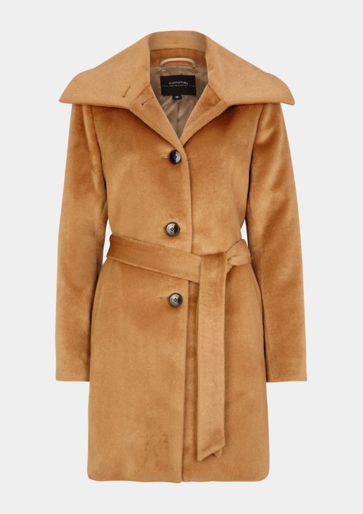 Wool-silk blend coat from comma