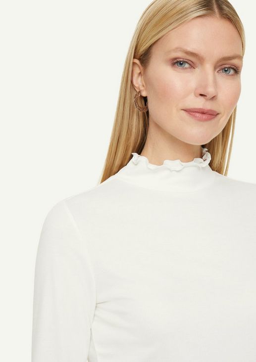 Long sleeve top with a frilled collar from comma