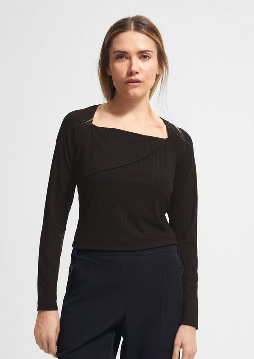 Long sleeve top with draping from comma