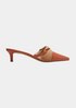 Pointed slip-ons with a kitten heel from comma