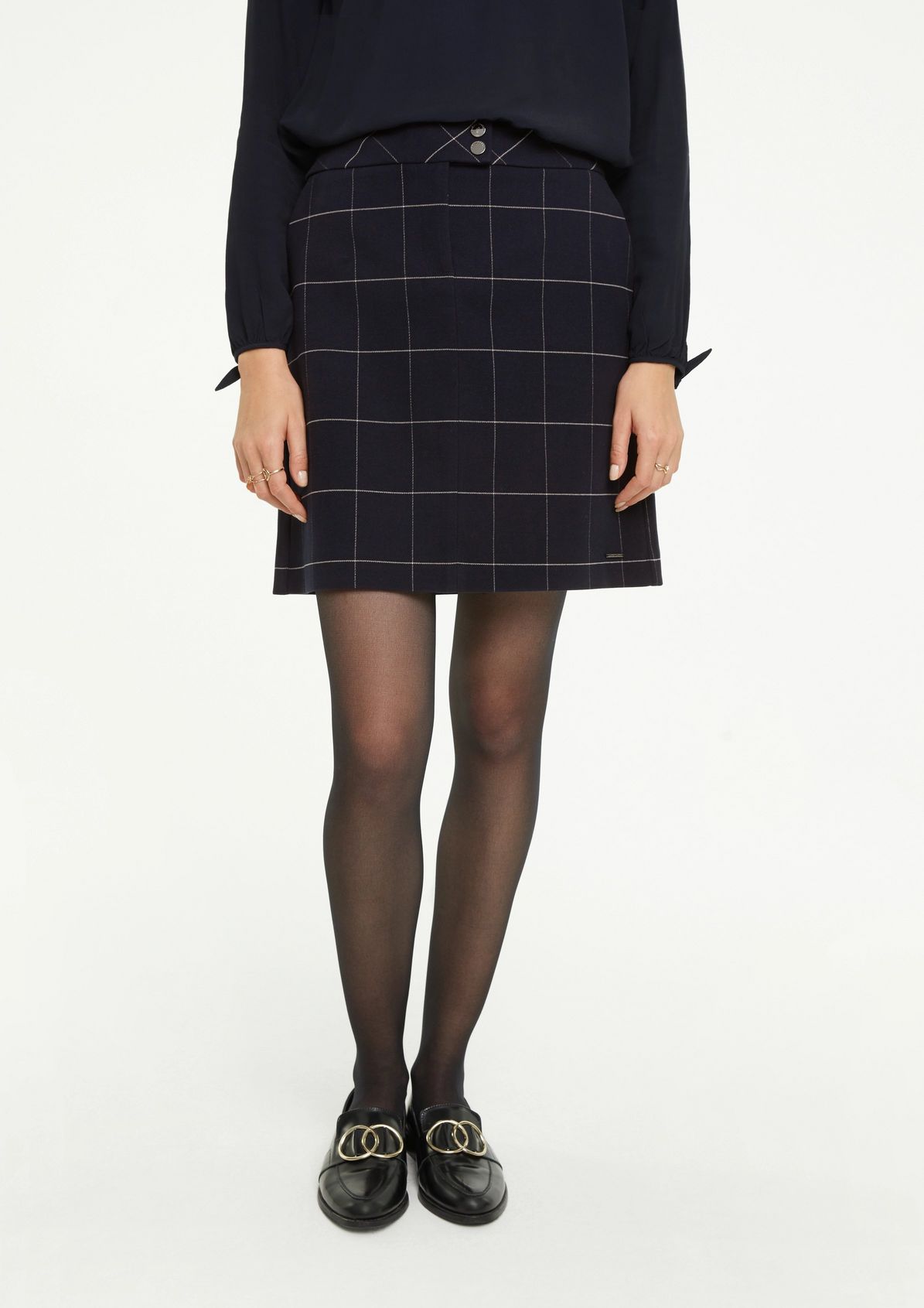 Double-faced short skirt from comma