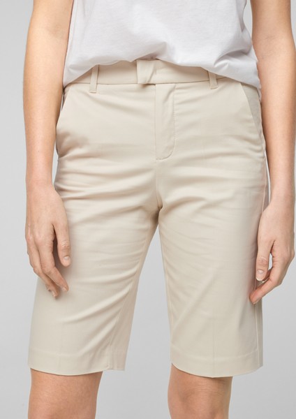 Femmes Pantalons | Regular Fit : Bermuda à plis de repassage permanents - PZ79021