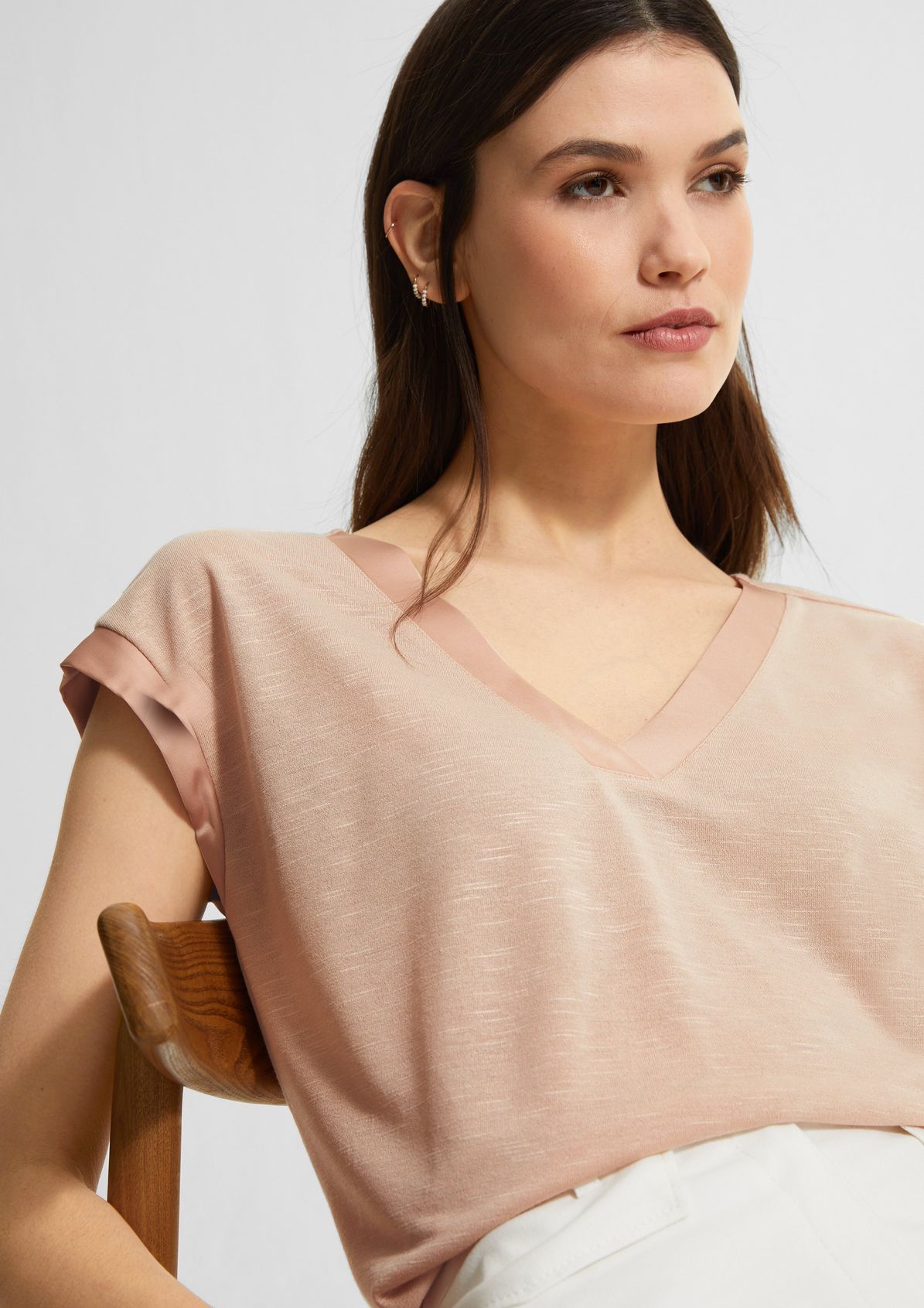 V-neckline top with a satin trim from comma
