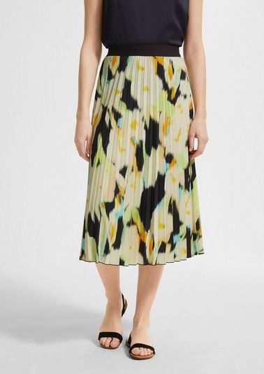 Skirt with plissé pleats from comma