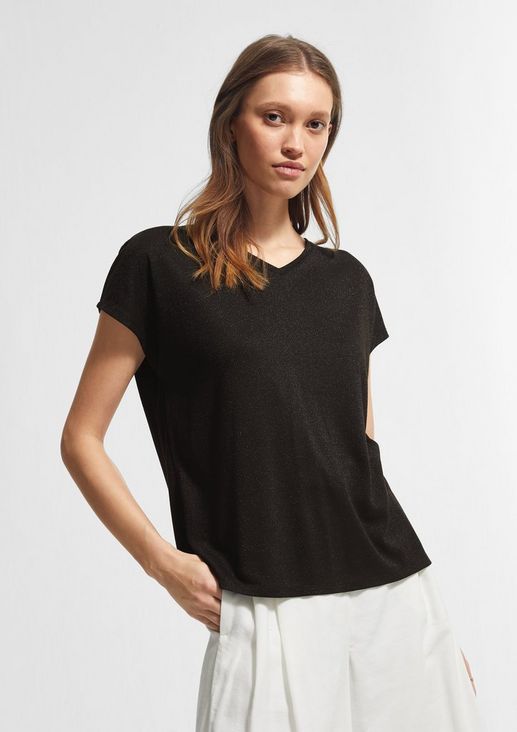 Jersey top with a V-neckline from comma