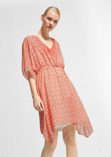 Beach dress with an all-over print from comma