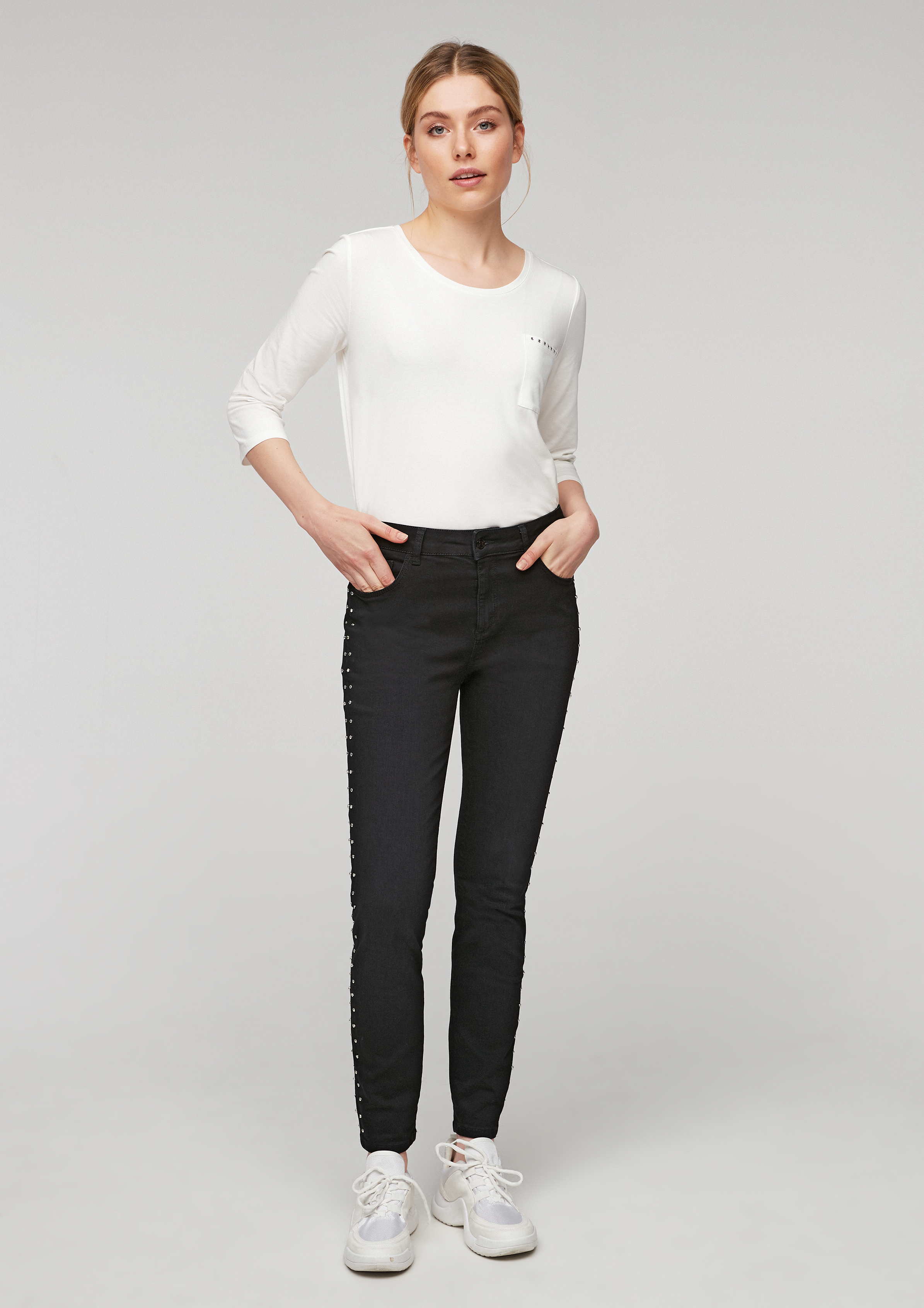 Comma Skinny Fit Stretchdenim Mit Applikation