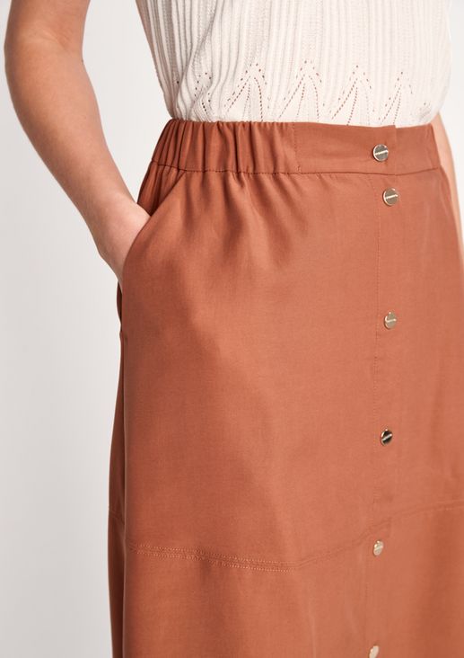 Lyocell skirt with a decorative button placket from comma