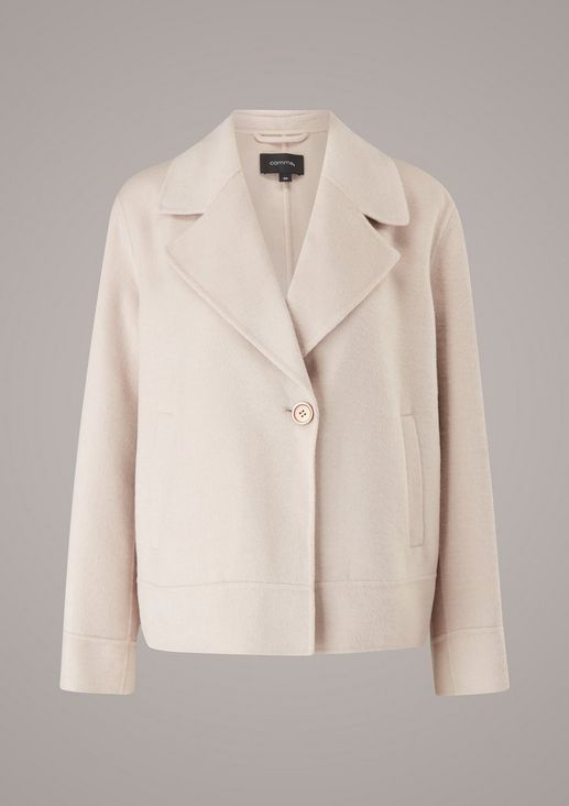Jacket with a lapel collar from comma