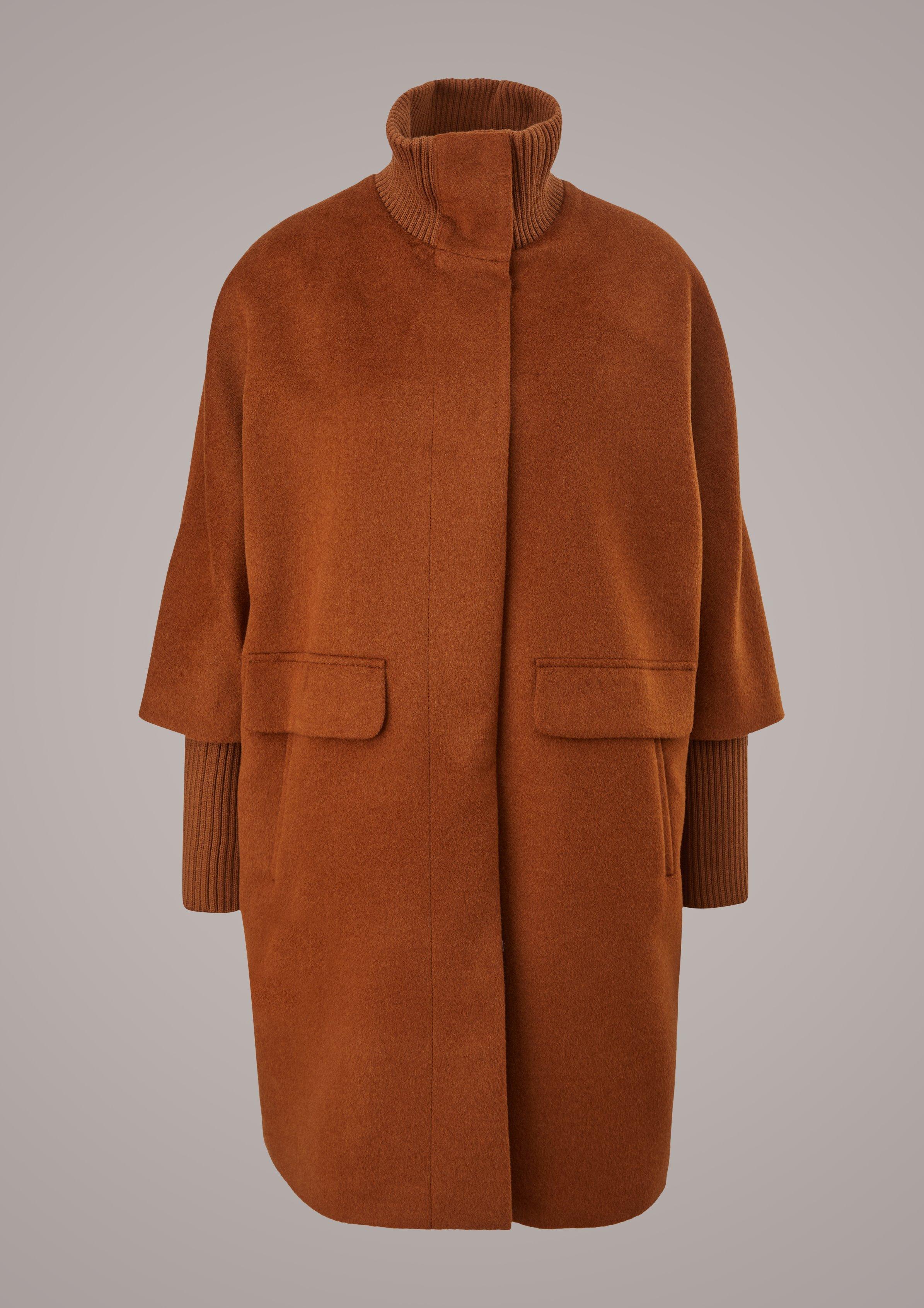 Viscose blend coat from comma