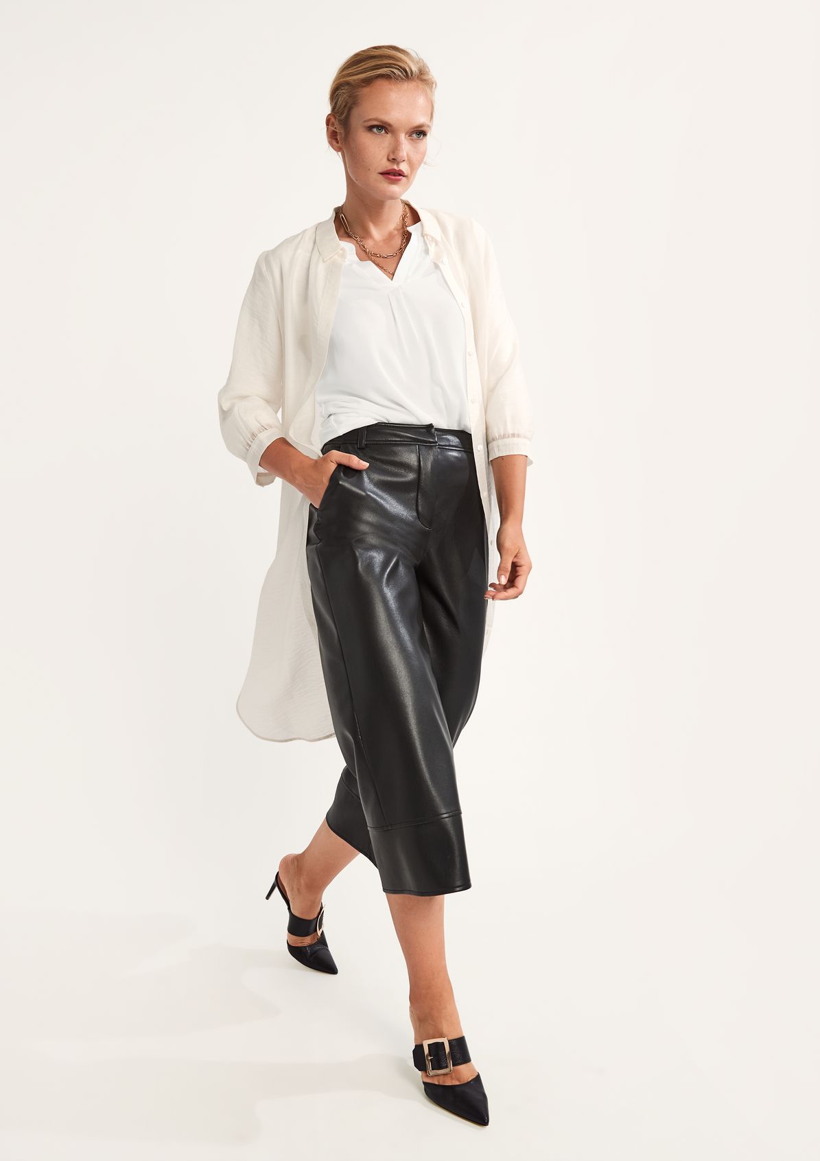 Satin trimmed top with 3/4-length sleeves from comma
