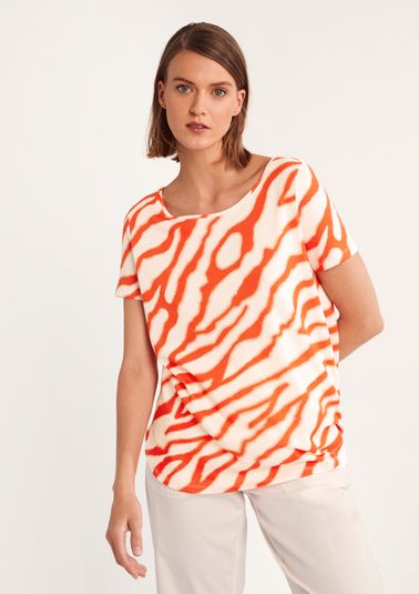 T-shirt with all-over pattern from comma