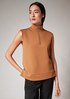 Sleeveless jumper with a collar from comma