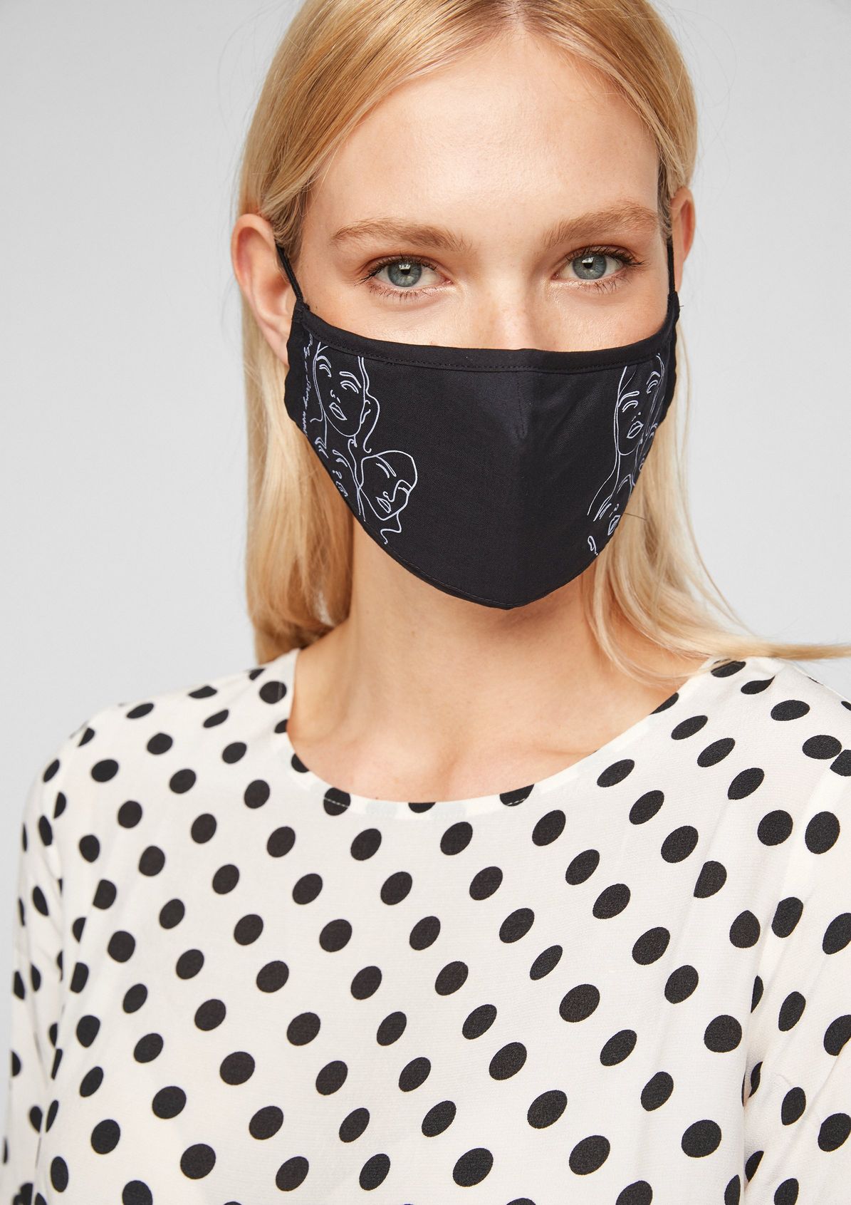 Printed mouth and nose mask from comma