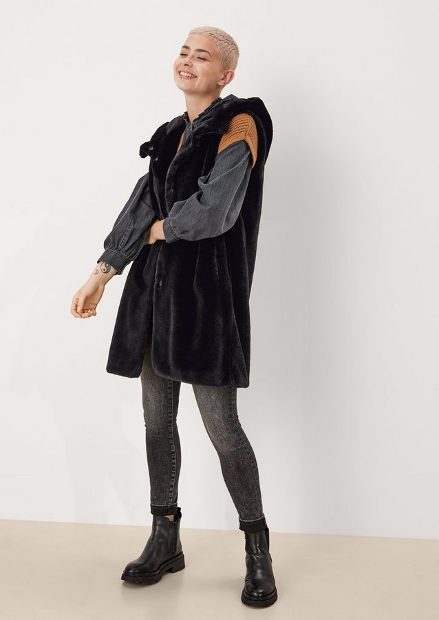 Women Jackets | Soft faux fur body warmer - QL19164