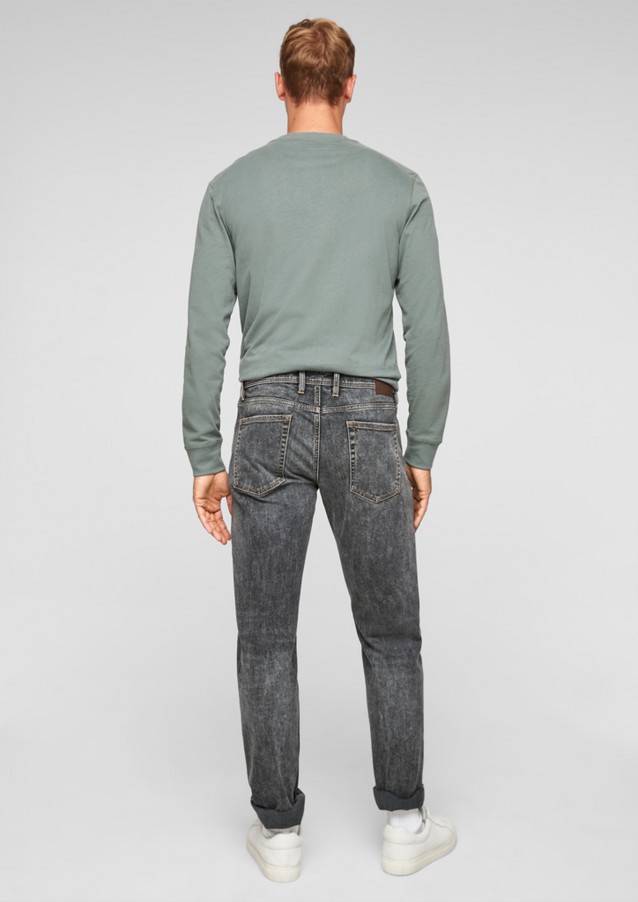 Men Jeans | Regular: slim leg jeans - DP11913