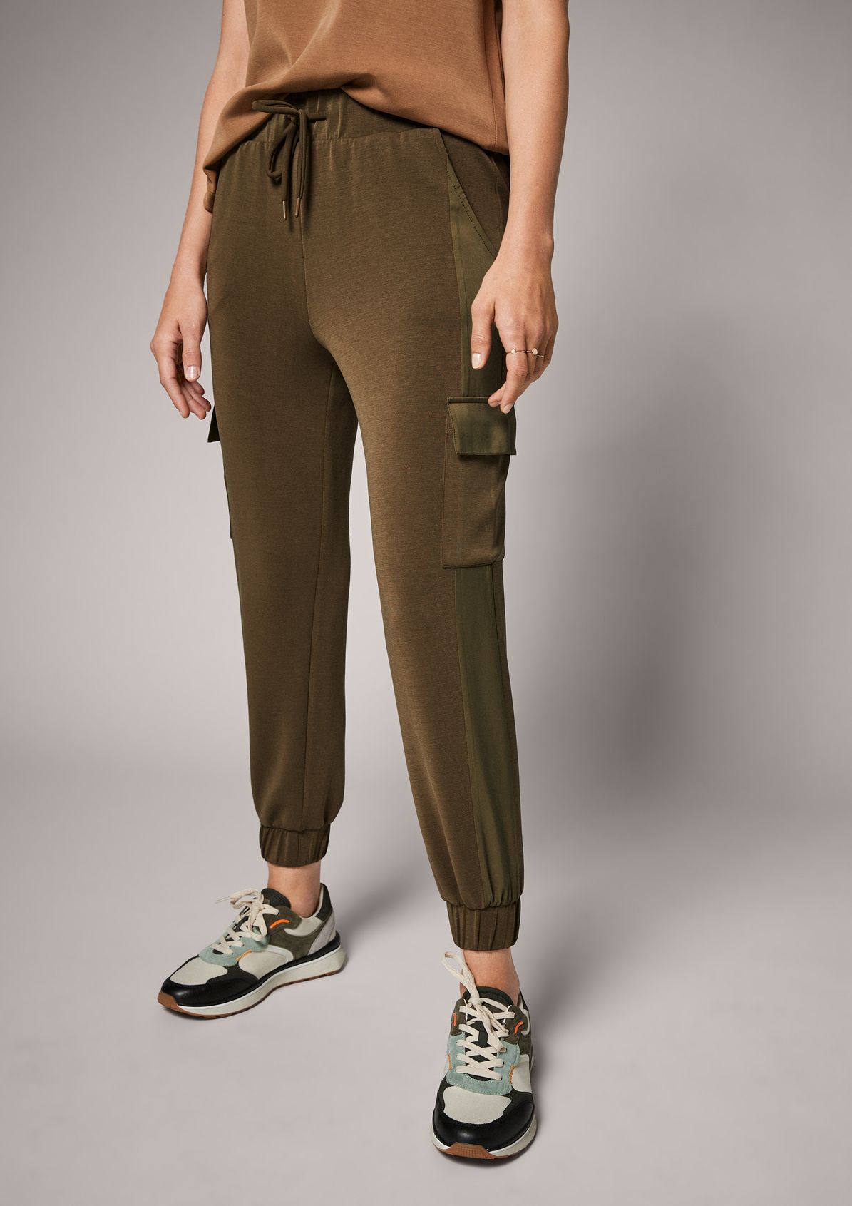 Jersey trousers with woven details from comma