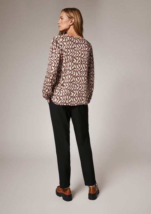 V-neck blouse in viscose from comma