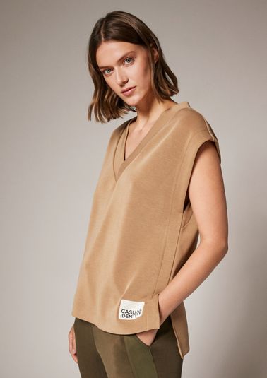Sleeveless sweatshirt fabric top from comma