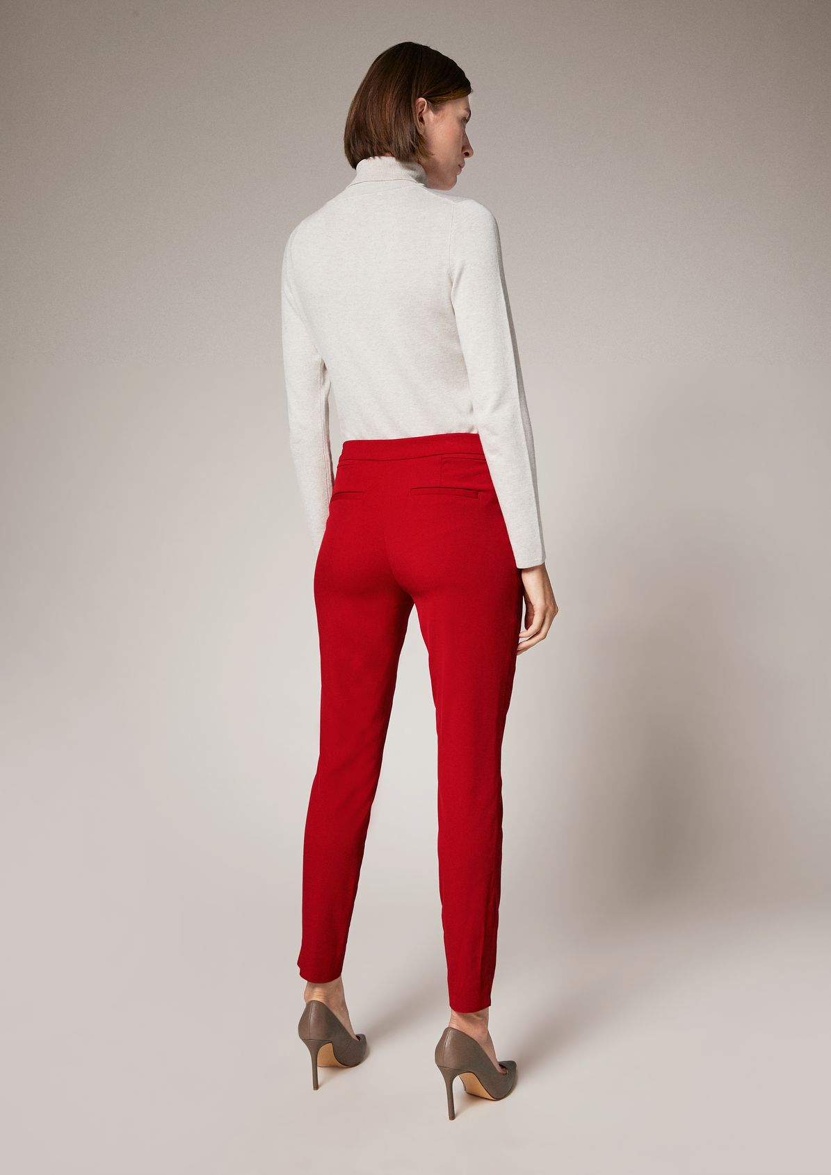 Slim: elegant 7/8-length trousers from comma