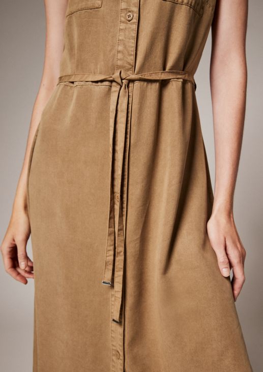 Maxi dress with tie belt from comma