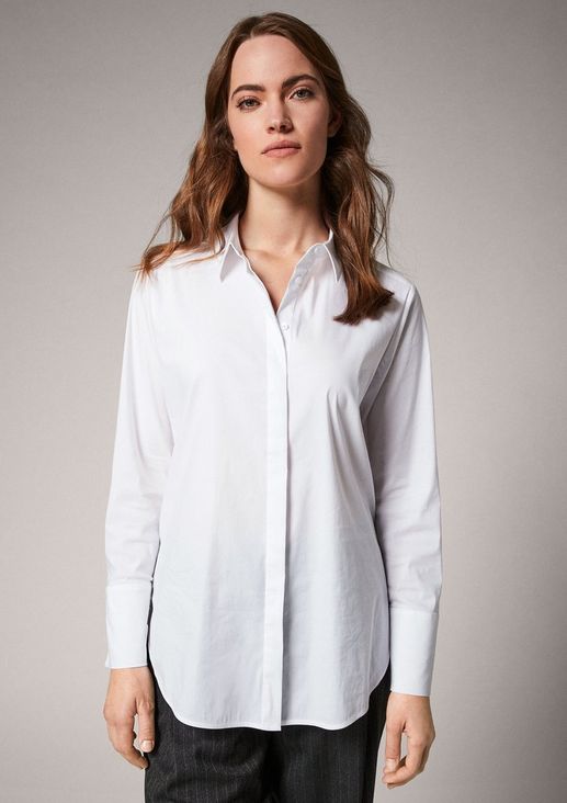 Blouse with a concealed button placket from comma