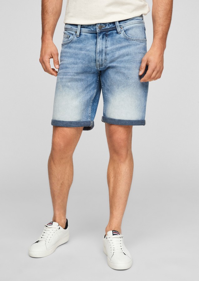 Men Bermuda Shorts | Regular Fit: garment-washed denim Bermudas - MI12391