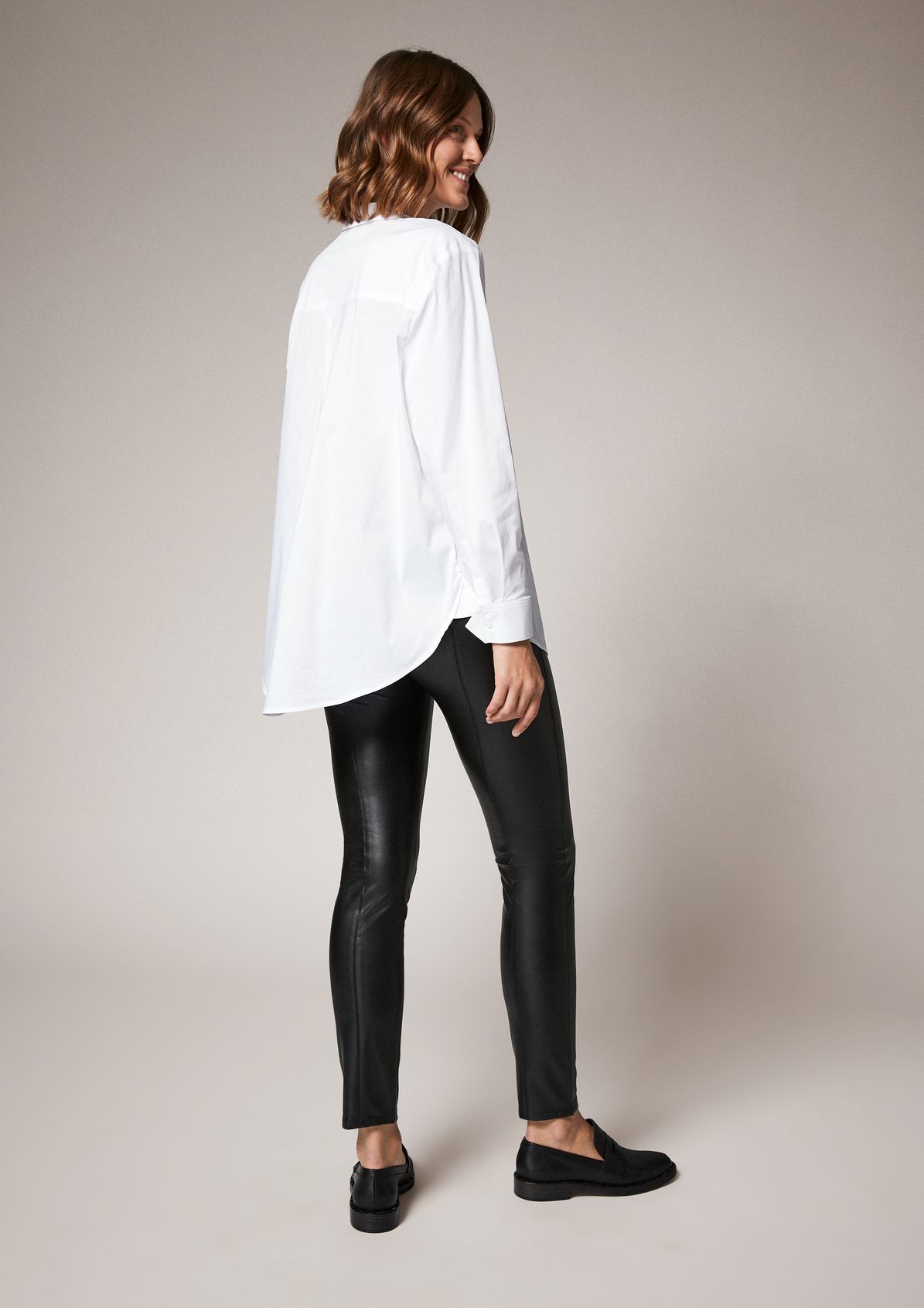Blouse in a clean look from comma