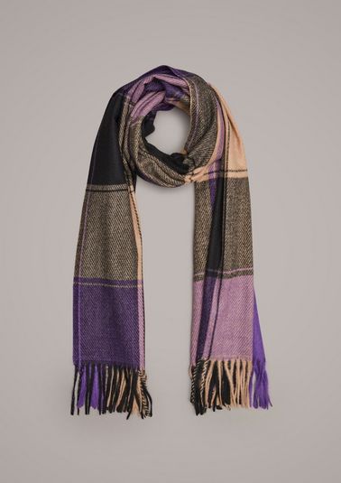 Soft viscose blend scarf from comma