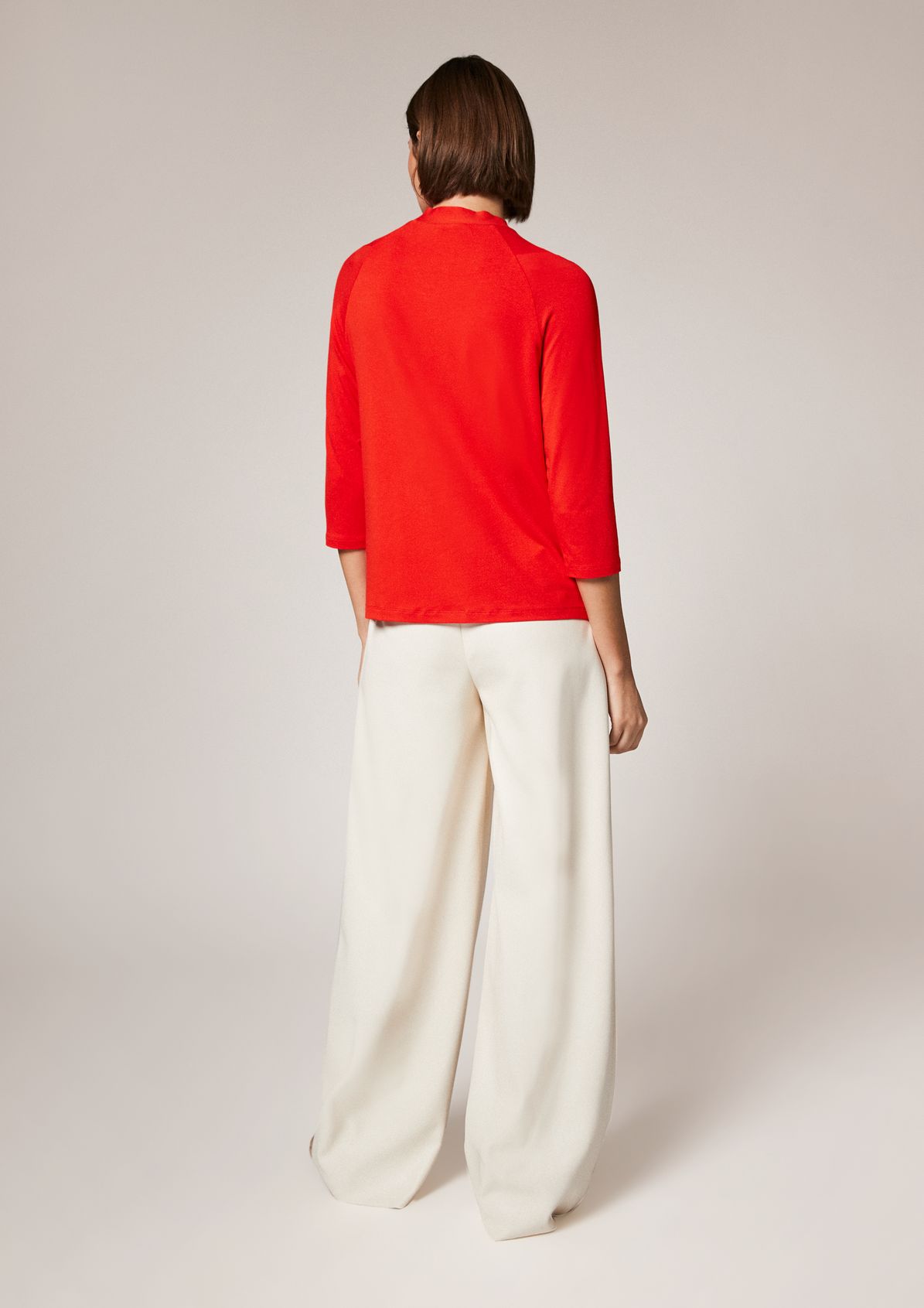 3/4-sleeve top with a stand-up collar from comma