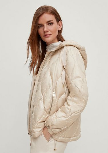 Light down jacket with wavy quilting from comma