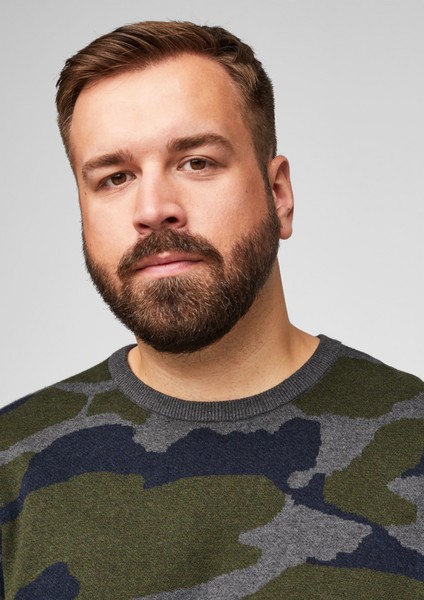 Men Big Sizes | Cotton jumper with a camouflage pattern - DN42069