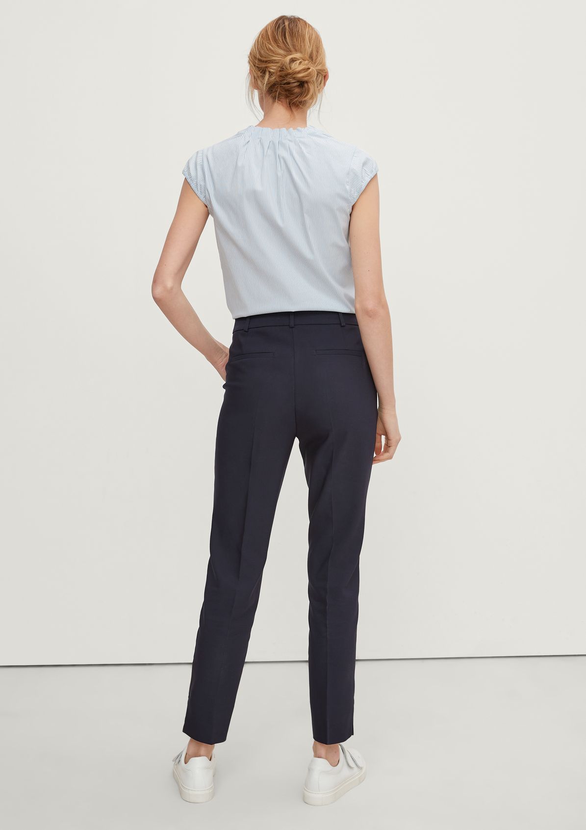 Slim fit: 7/8 trousers with tapered leg from comma