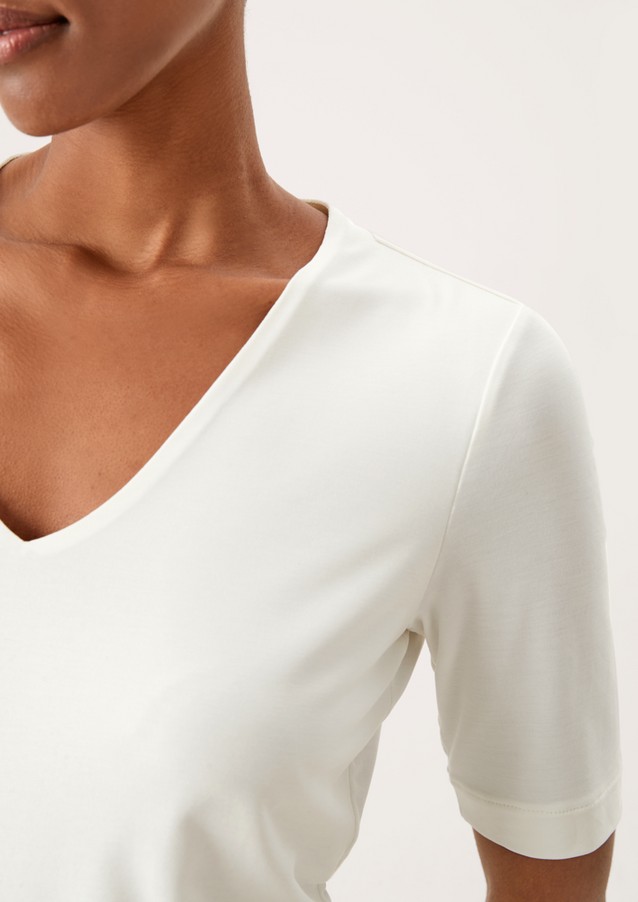 Damen Oberteile | T-Shirt mit V-Ausschnitt - FH37036