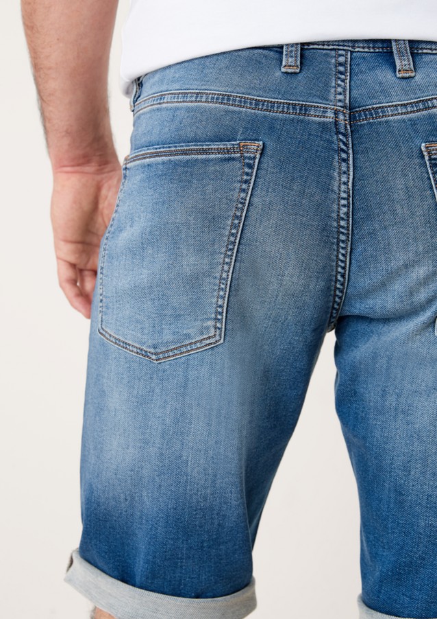 Hommes Shorts & Bermudas | Regular : bermuda en jean animé d'un délavage - OA85536