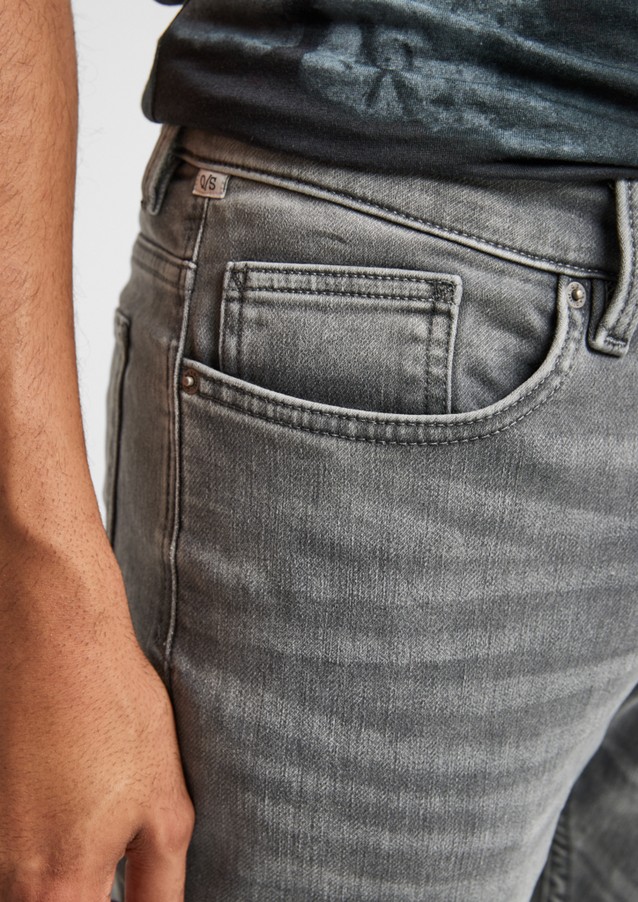 Men Jeans | Slim: washed jeans with a slim leg - CX42948