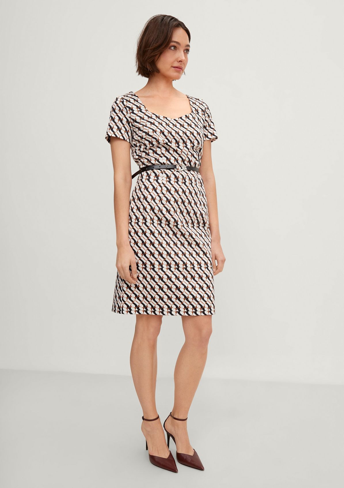 Dress with a square neckline from comma