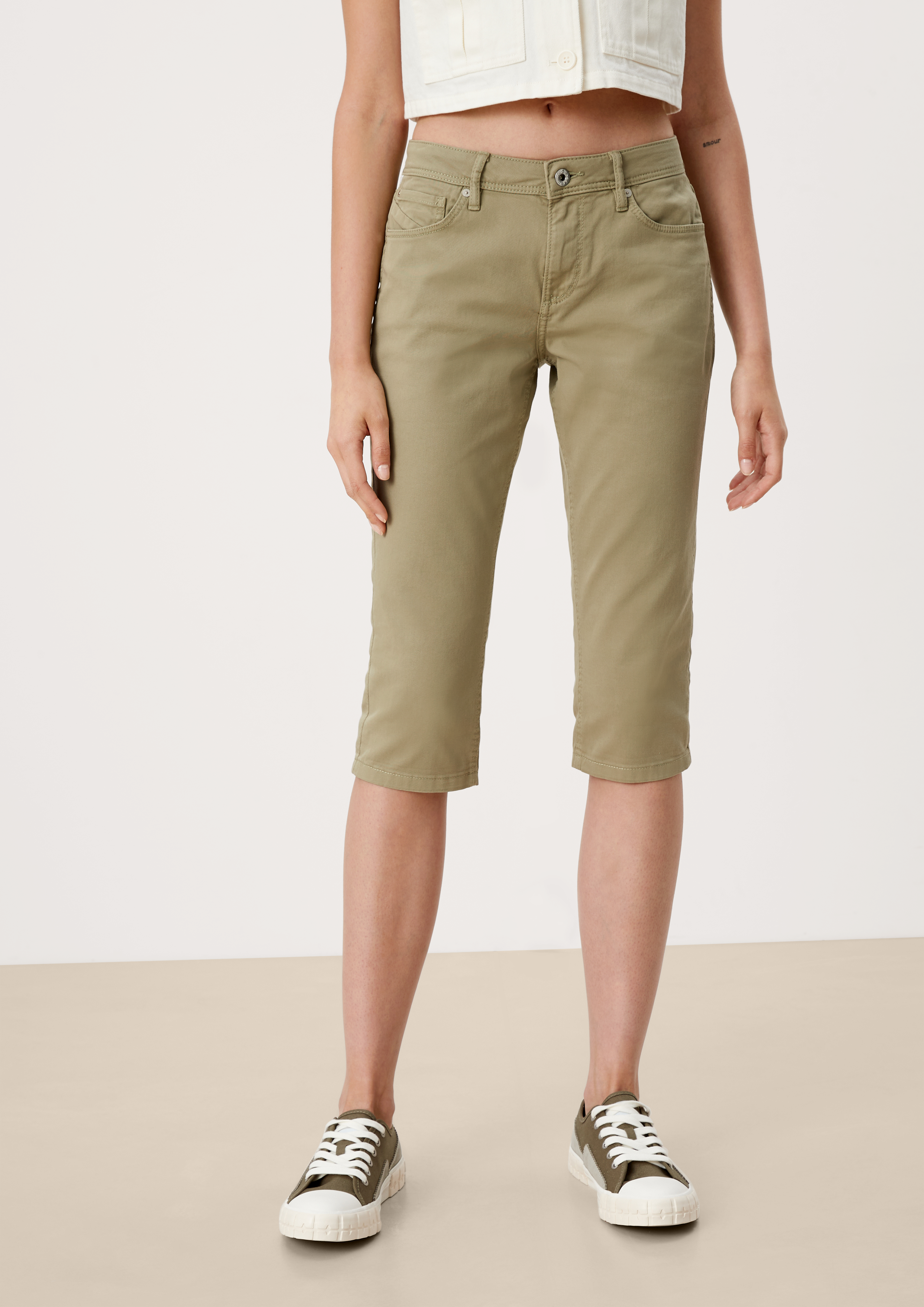 Capri trousers